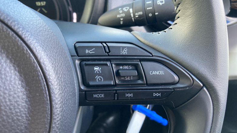 Toyota Aygo X 1.0 VVT-i Edge 5dr Petrol Hatchback